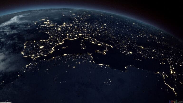 Earth 2